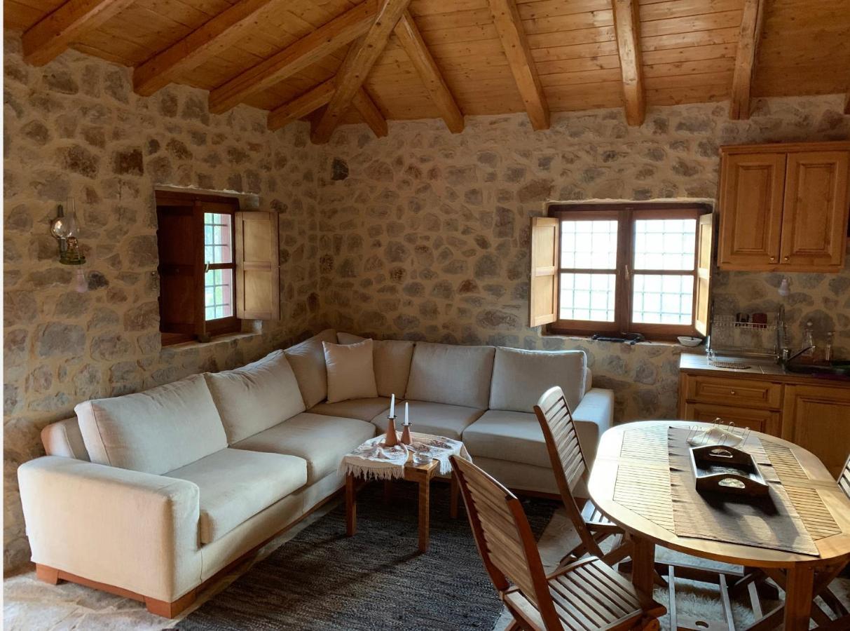 Meditation Olive House Holiday home Pelei